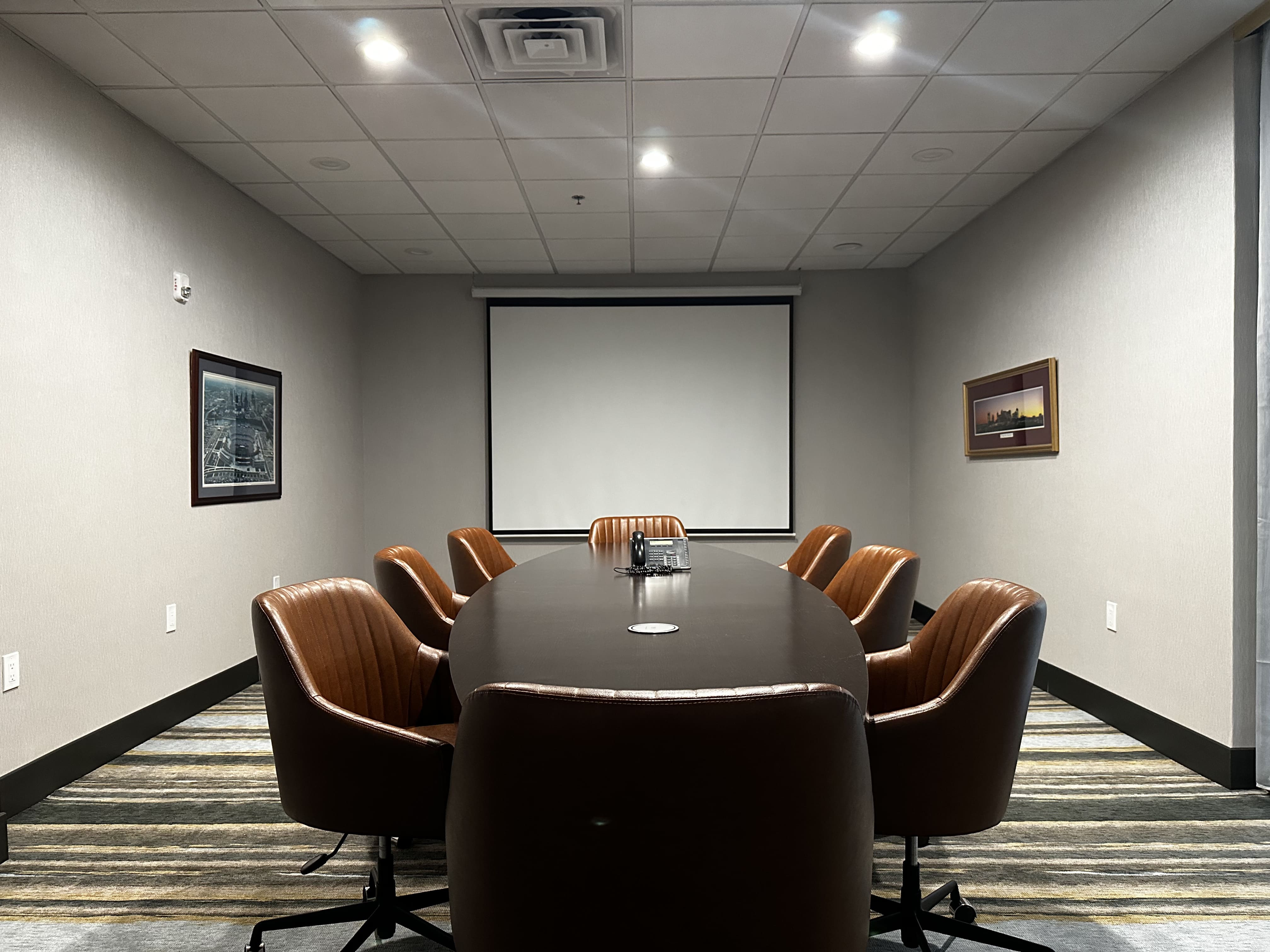 Holiday inn Nashville, TN - Image 12